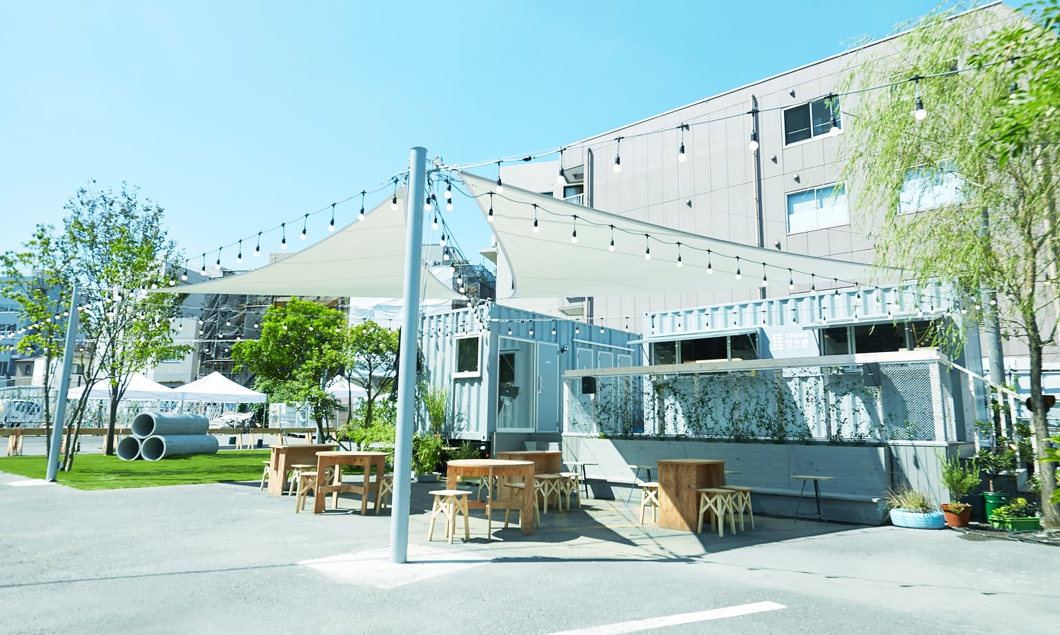 下北線路街 空き地